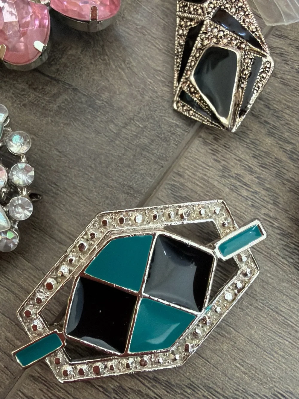 N/A assorted women’s